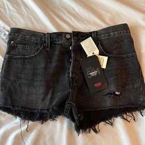Levi 501 cutoff shorts